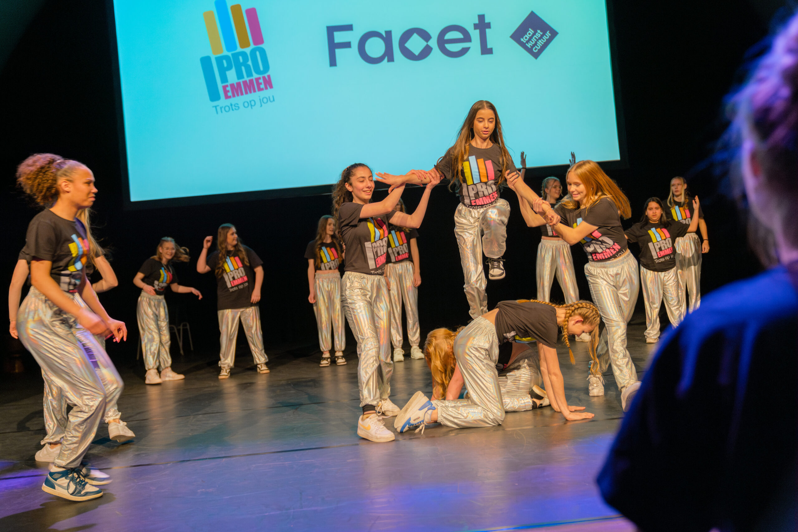 Trots op' cultuurdag in Atlastheater (update 16-4 met foto's ..., image size:2560x1708